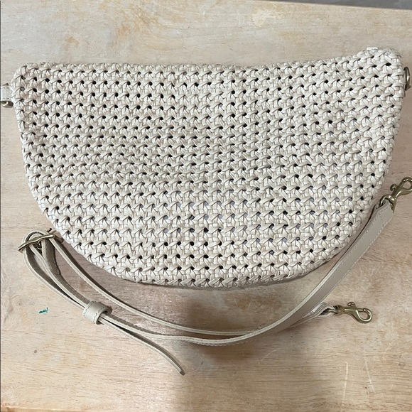 CLARE V. GRANDE FANNY WOVEN BELT BAG in CREAM - Picture 2 of 8